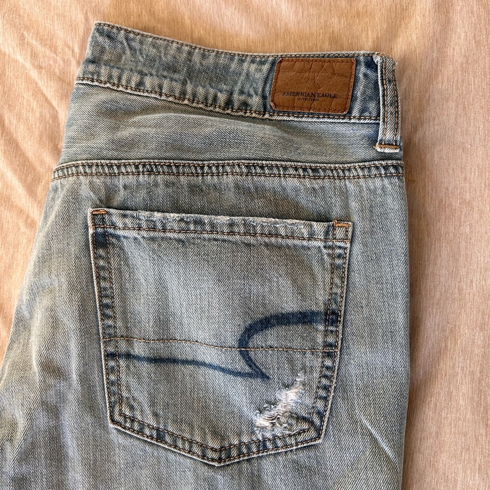 American Eagle Tomgirl Jeans